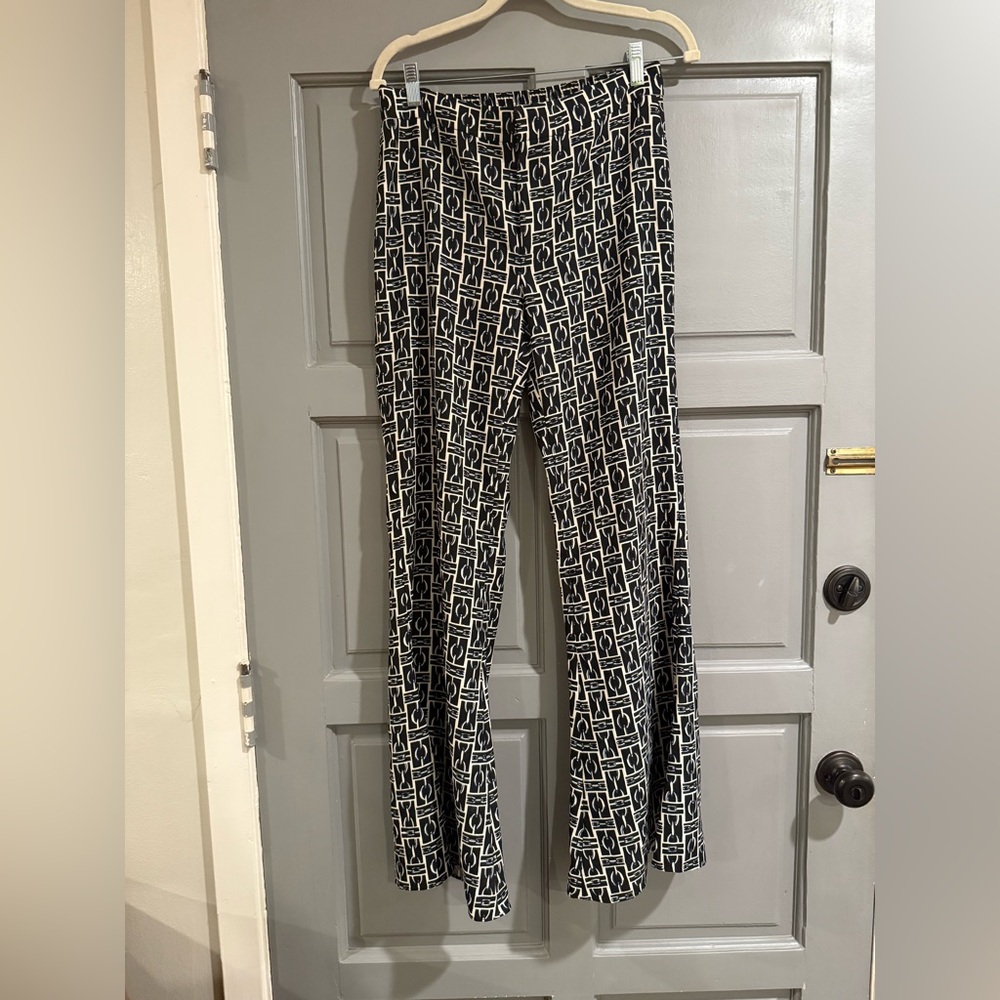 Zara Stylish Black and White Patterned Women's Pants